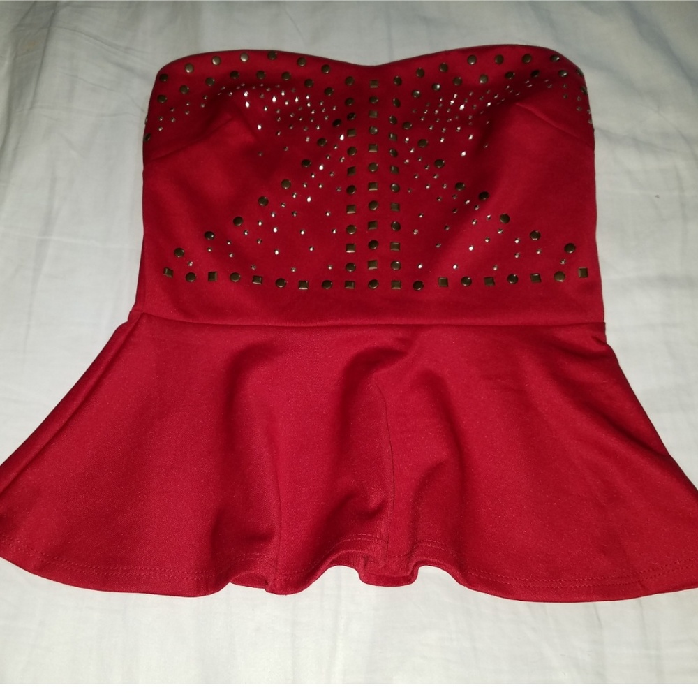 Red strapless top